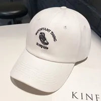 Unisex Vintage Style Maple Leaf Curved Eaves Baseball Cap