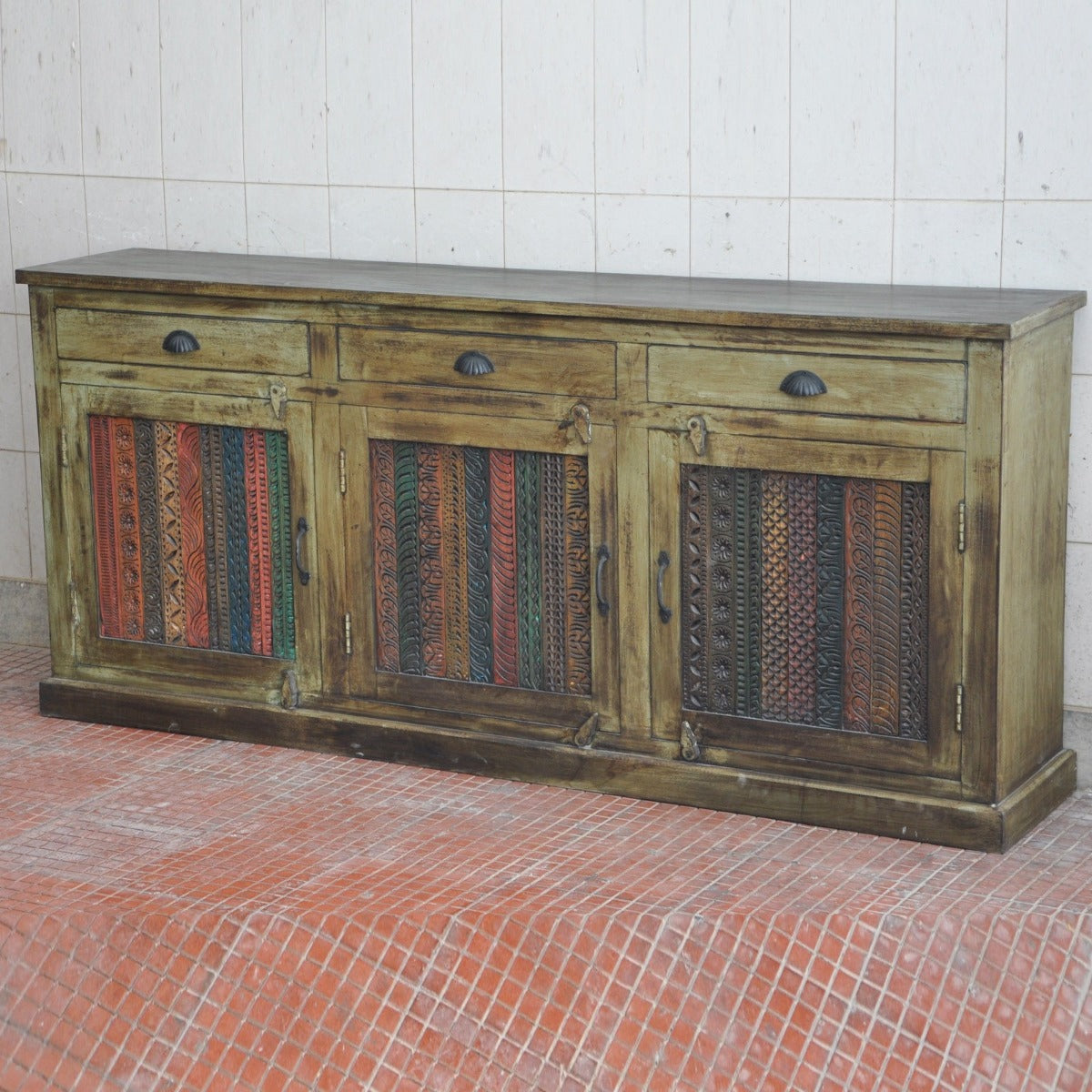 RAINBOW CARVED 3 DOOR WOODEN SIDEBOARD