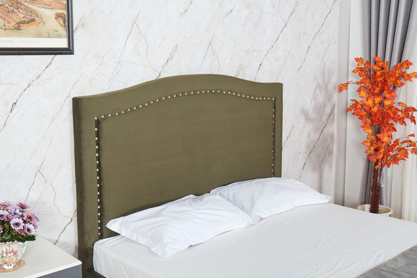 PF1617 Upholstered Bed Frame